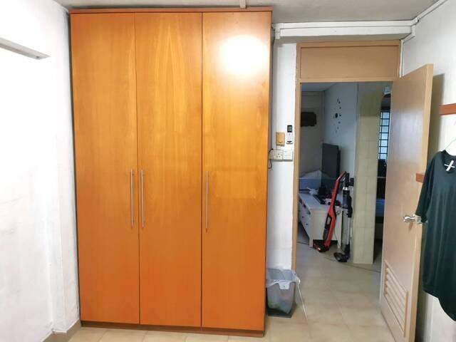 Room for rent