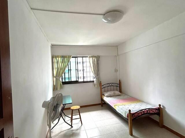 Room for rent