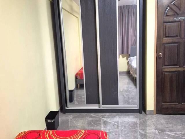 Room for rent