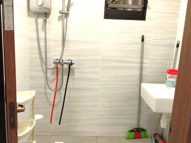 Room for rent in 23 North West