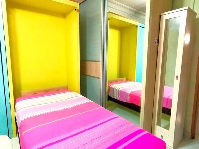 Room for rent in Choa Chu Kang, 05 South West