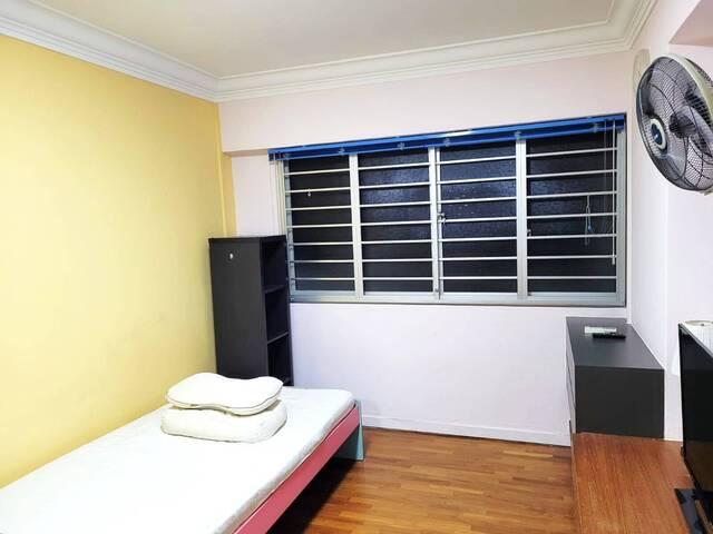 Room for rent