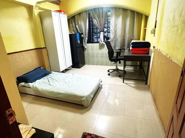 Room for rent