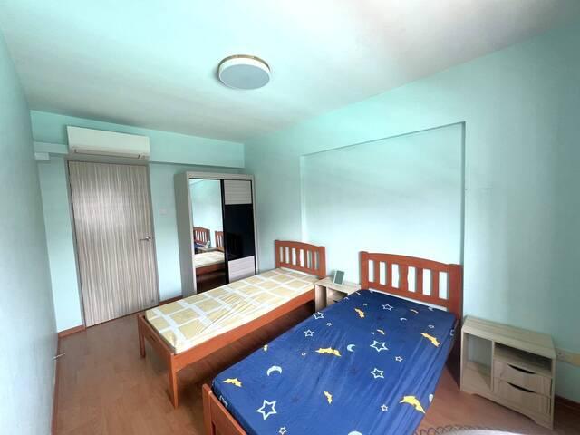 Room for rent