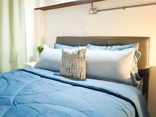 Room for rent in Joo Chiat