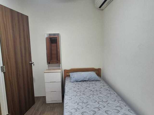Room for rent