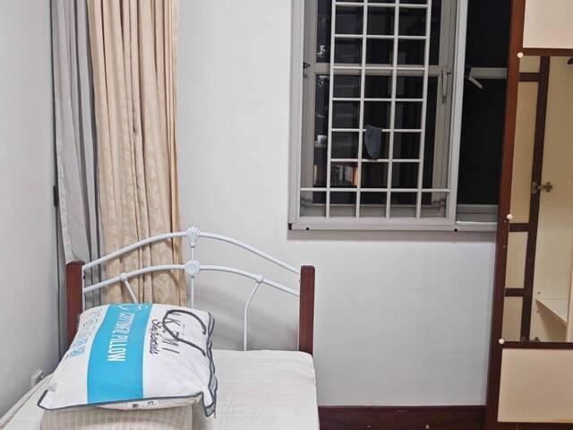 Room for rent