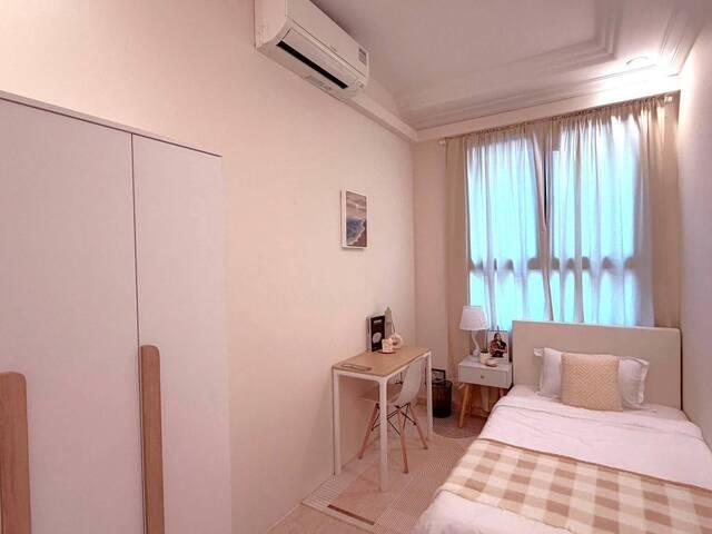Room for rent