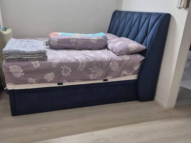 Room for rent in Pasir Ris, 17 Far East, Changi