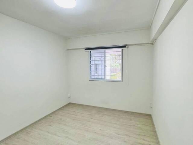 Room for rent in Chai Chee