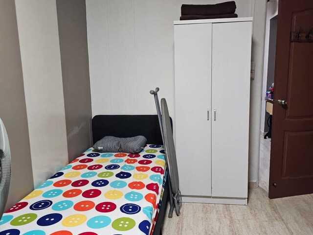 Room for rent