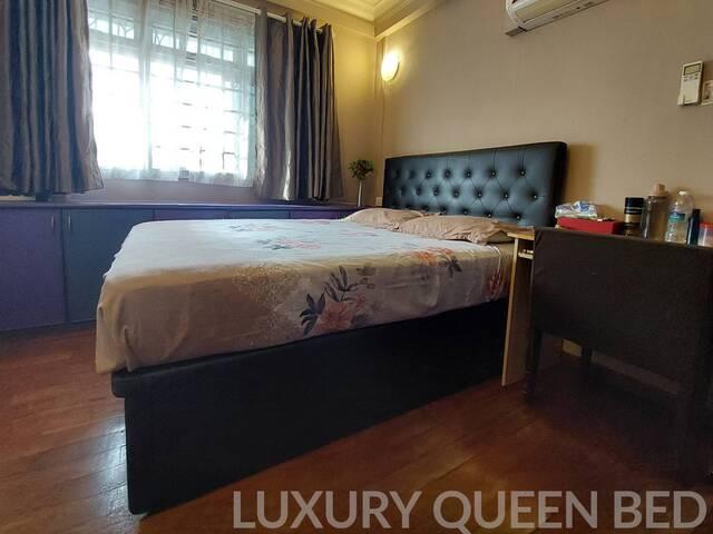 Room for rent in Alexandra Road