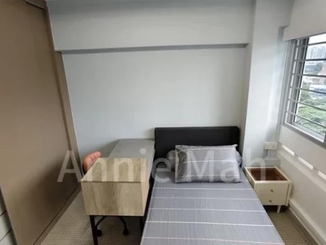 Apartment for rent in Kampong Tiong Bahru, Singapore