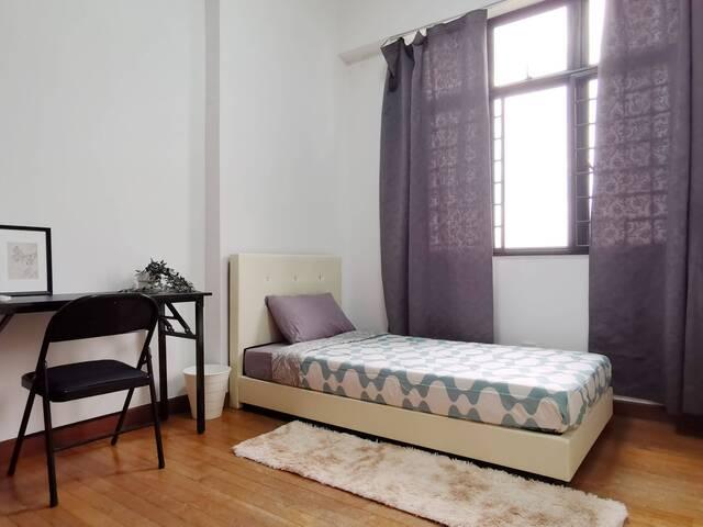 Room for rent