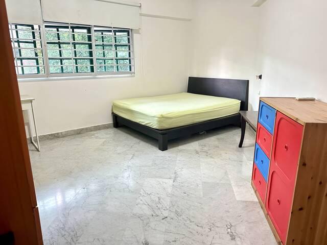 Room for rent