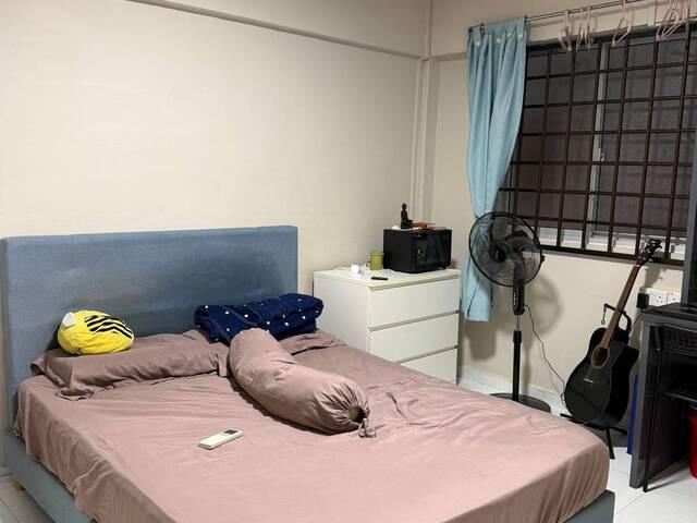 Room for rent in Lorong Ah Soo, Singapore