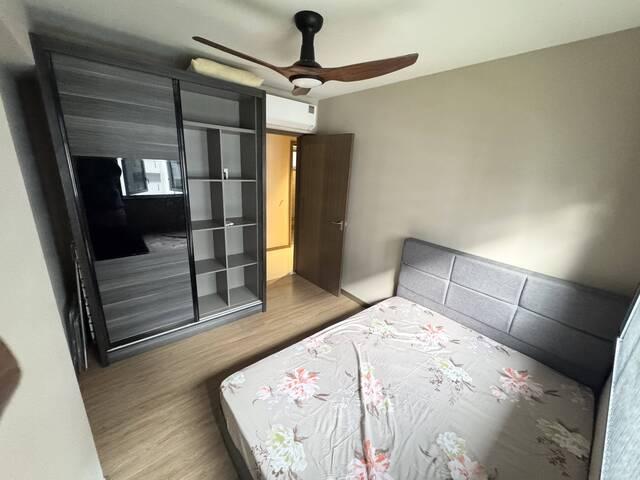 Room for rent in Sembawang, 23 North West
