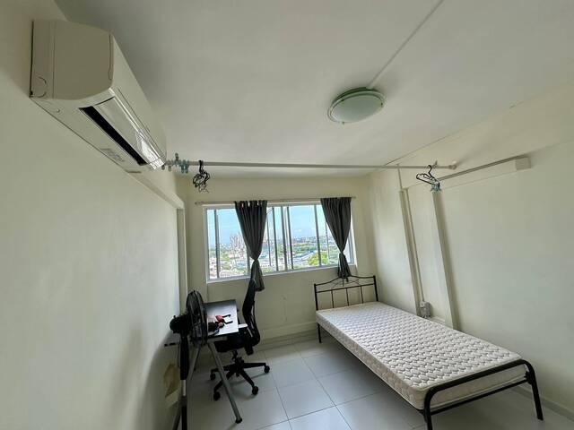 Room for rent