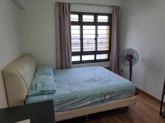 Room for rent in Yunnan, Singapore