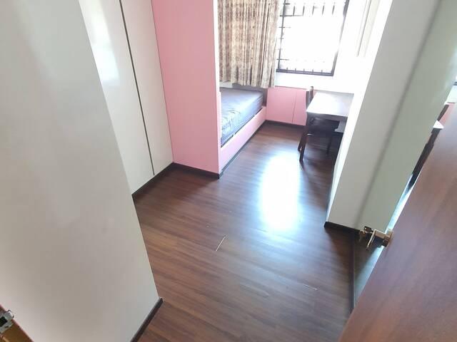 Room for rent