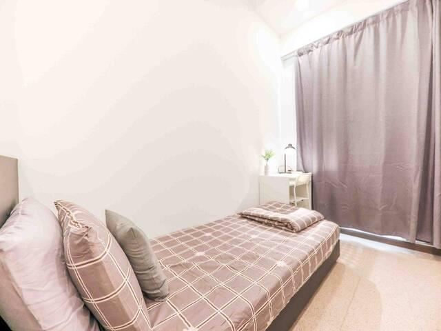 Room for rent