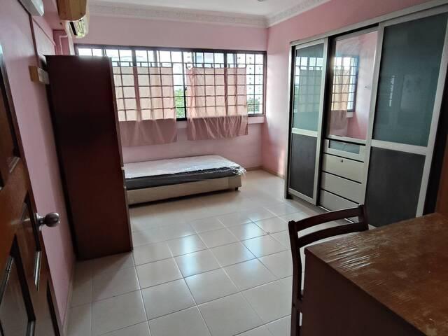 Room for rent