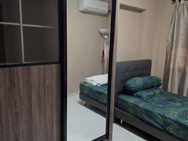 Room for rent