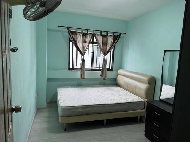 Room for rent