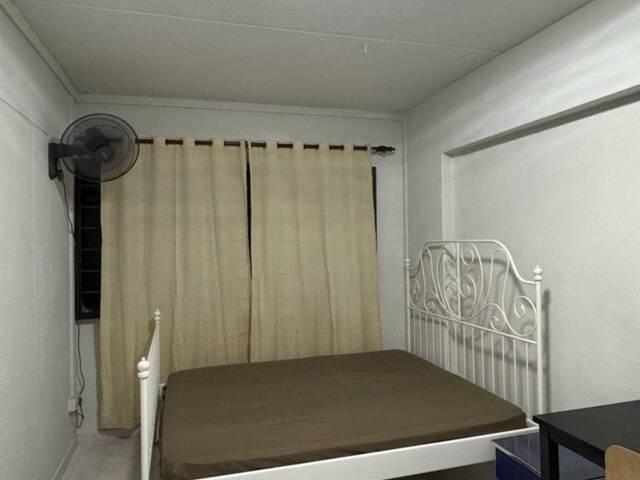 Room for rent
