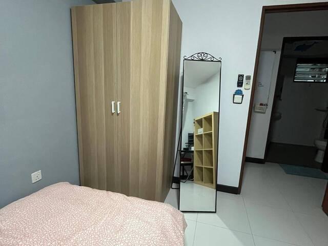 Room for rent