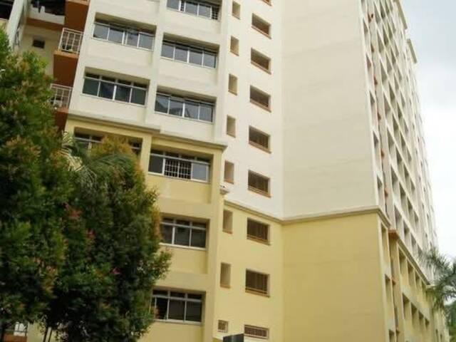 Room for rent in Senoko, Singapore