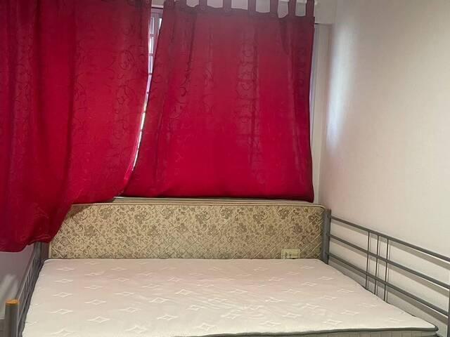 Room for rent