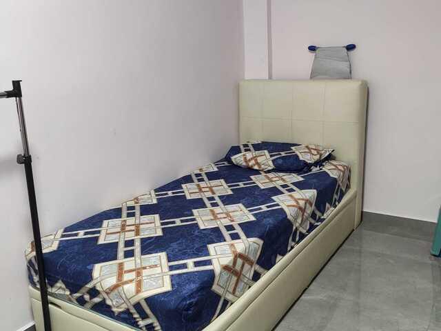 Room for rent