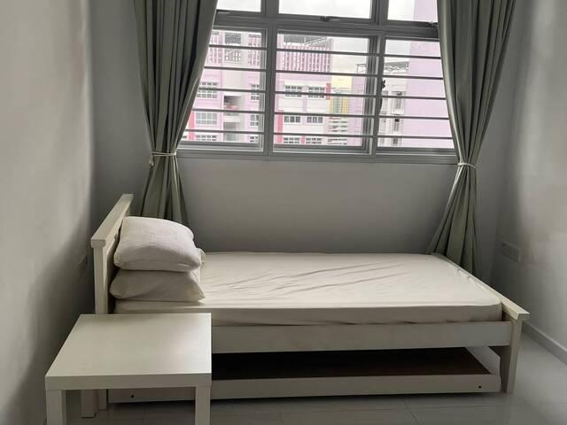 Room for rent