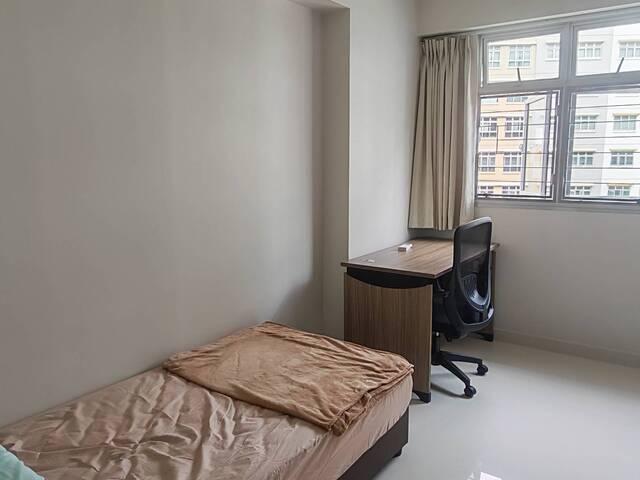 Room for rent