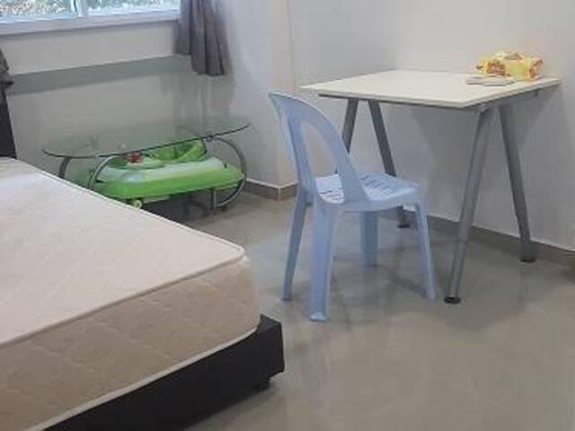Room for rent
