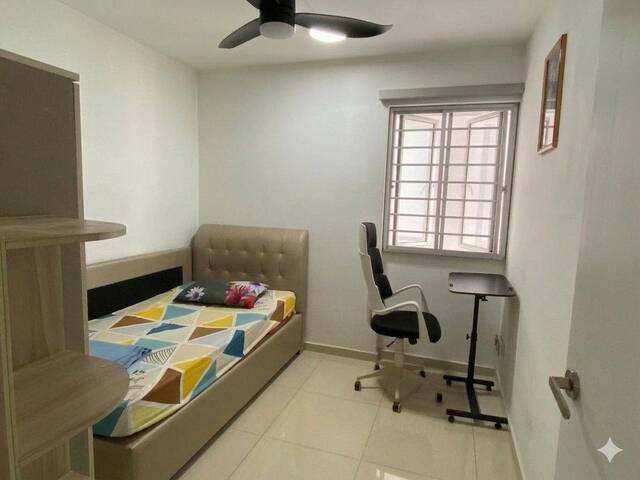 Room for rent