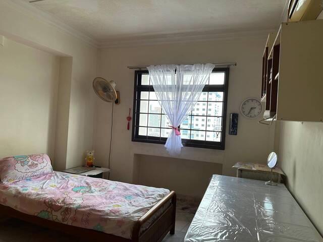 Room for rent