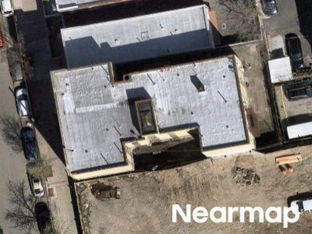 House for sale in The Bronx, Arverne