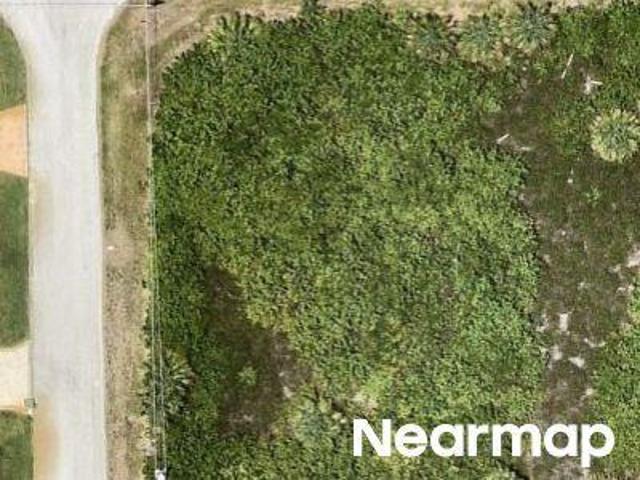 Property for sale in Port Charlotte, Florida