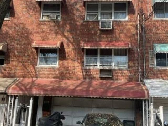 Condo for sale in The Bronx, Arverne