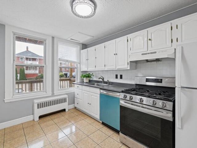 Condo for sale in Aberdeen, Boston