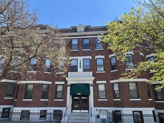 Condo for sale in Boston, Massachusetts