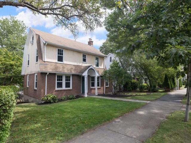 House for sale in Auburndale, Massachusetts