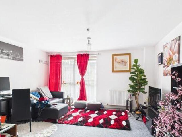 House for sale in Three Bridges, Glynde