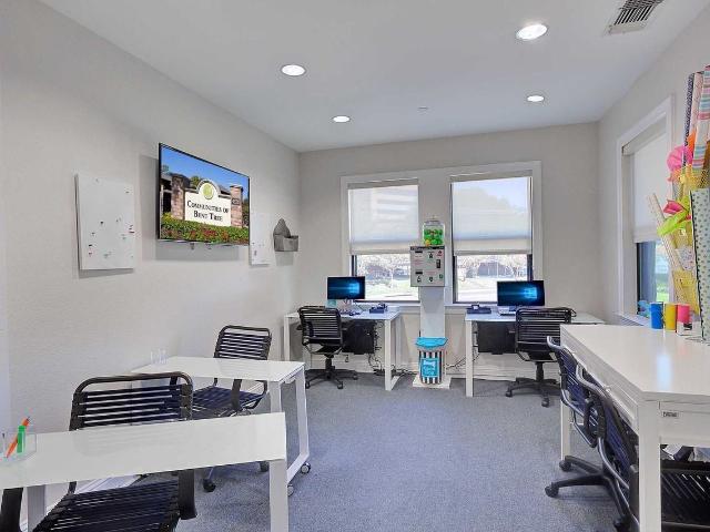 Apartment for rent in Addison