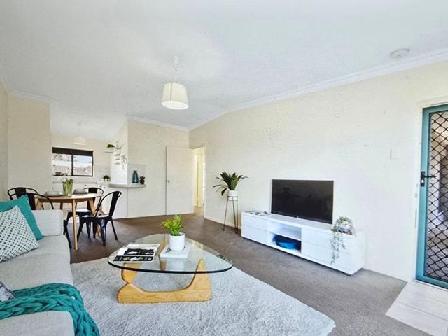 Room for rent in Como, Western Australia