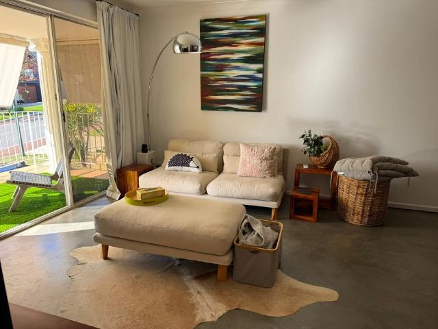 Room for rent in Como, Western Australia