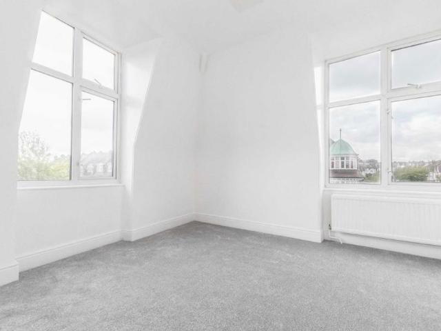 Apartment for rent in London Borough of Richmond upon Thames, Greater London