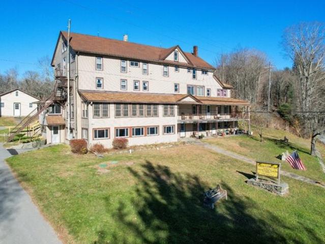 House for sale in Lake Como